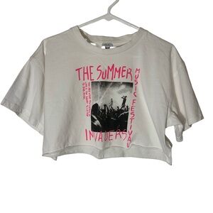 OVS White Crop Top Summer‎ Music Festival Invaders